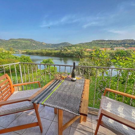 Temo River House Romantic Balcony And Peaceful Retreat In The Heart Of 博萨 外观 照片