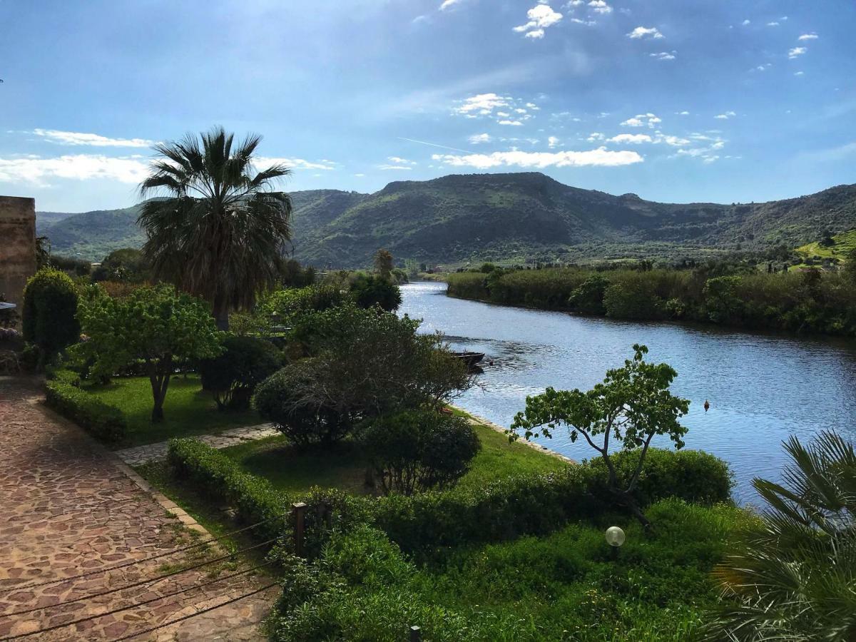 Temo River House Romantic Balcony And Peaceful Retreat In The Heart Of 博萨 外观 照片
