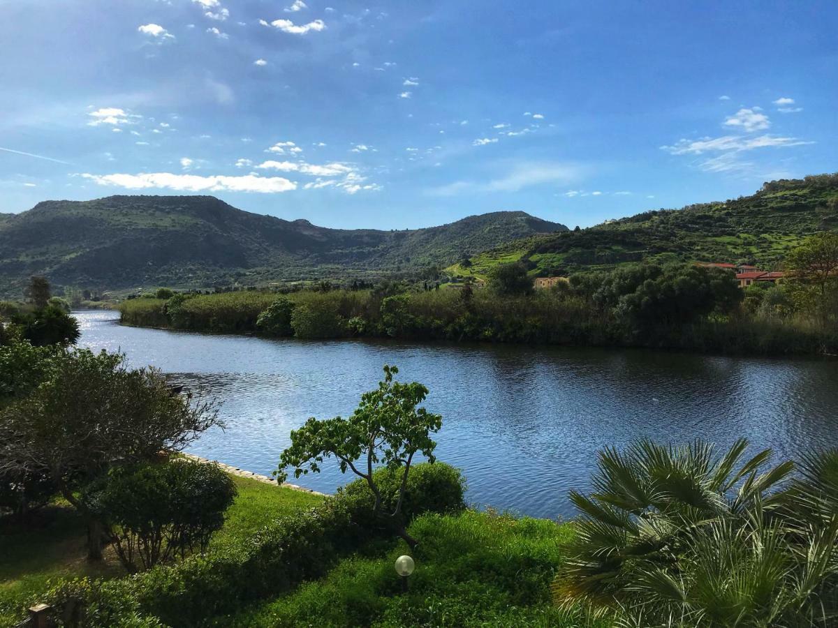 Temo River House Romantic Balcony And Peaceful Retreat In The Heart Of 博萨 外观 照片